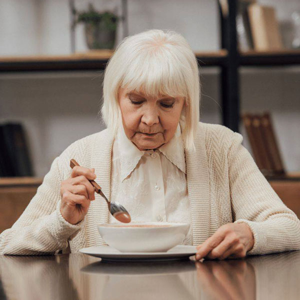 کم اشتهایی سالمندان