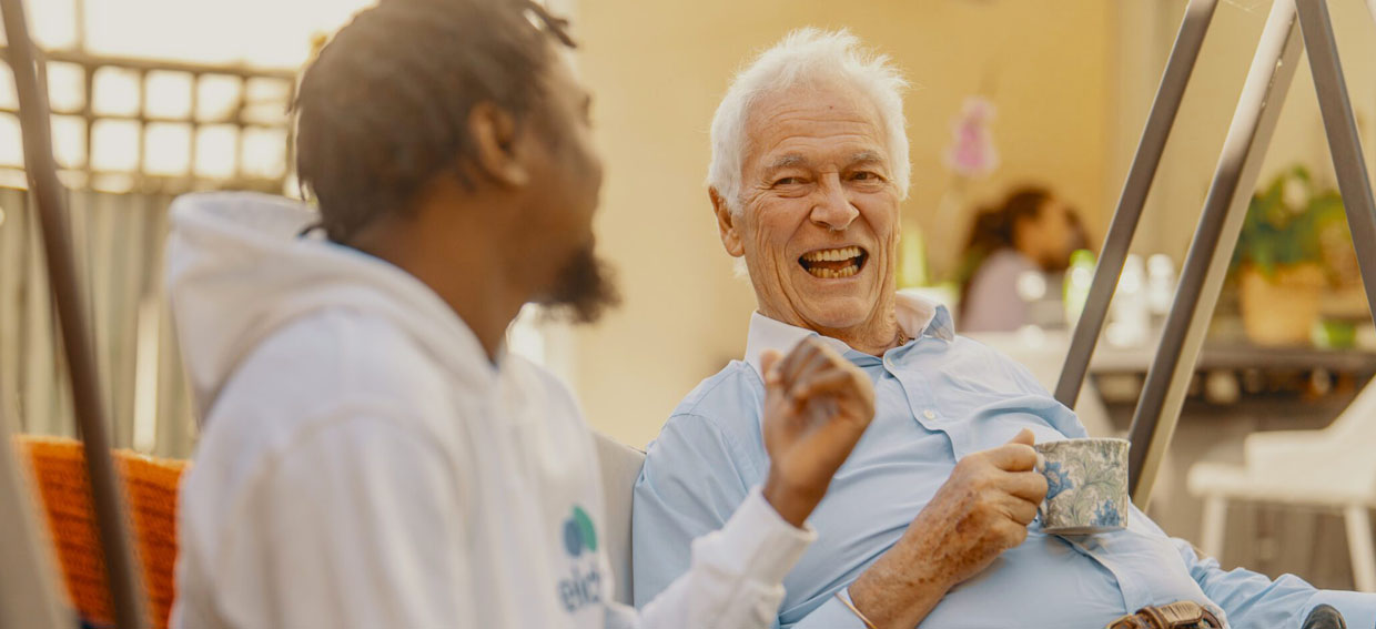 قیمت پرستار شبانه روزی سالمند