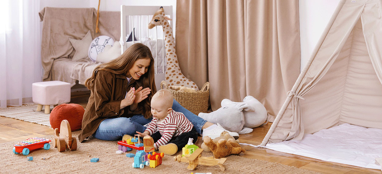 پرستار و مادریار حرفه ای کودک